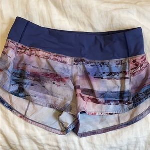 Lululemon speed up short - such a fun print!